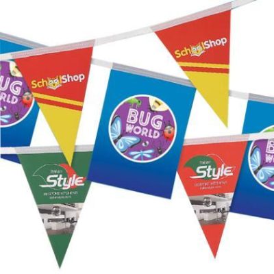 TRIANGULAR OUTDOOR BUNTING E1513309